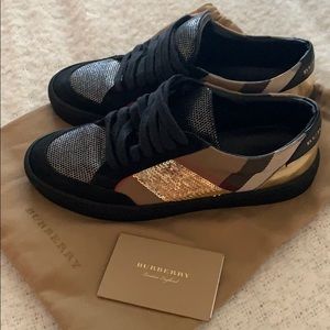 Burberry sneakers